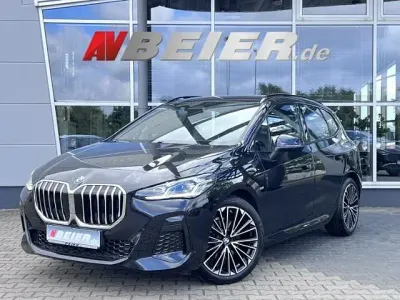 Gebraucht BMW 218 M Sport 136 PS (100 kW) 2024 Saphirschwarz Kombi