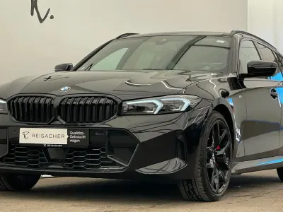 Gebraucht BMW 320 Comfort Edition 190 PS (139 kW) 2025 Saphirschwarz metallic Kombi