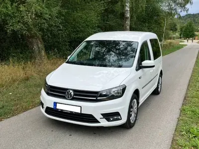 Gebraucht VW Caddy Trendline 125 PS (91 kW) 2017 Weiß Van / Kleinbus