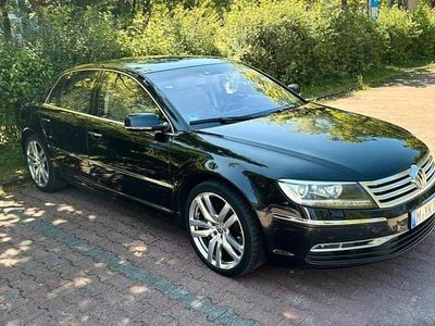 VW Phaeton