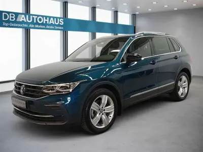 Gebraucht VW Tiguan Move 190 PS (139 kW) 2024 Blau SUV