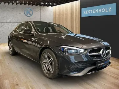 Gebraucht Mercedes C300e Avantgarde 313 PS (230 kW) 2024 Grau Limousine