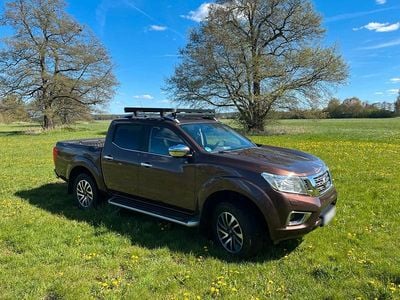 Usata Nissan Navara Tekna 190 CV (139 kW) 2019 Marrone Pick-up