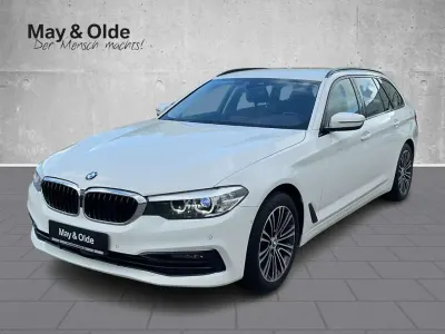 Gebraucht BMW 520 Shadowline 190 PS (139 kW) 2019 Weiß Kombi