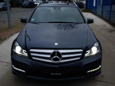 Gebraucht Mercedes C250 204 PS (150 kW) 2013 Grau Kombi