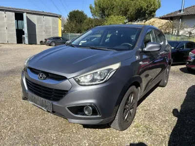 Gebraucht Hyundai ix35 Classic 135 PS (99 kW) 2013 Steel gray / met SUV