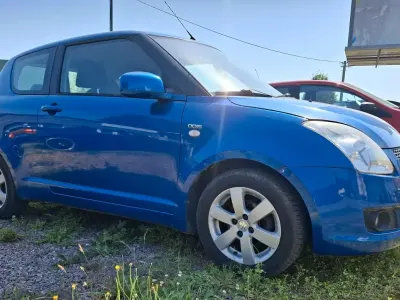 Gebraucht Suzuki Swift 75 PS (55 kW) 2009 Blau Kleinwagen