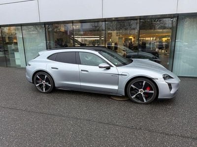 Usata Porsche Taycan GTS Sport Turismo 380 kW (517 CV) 2022 Argento Berlina