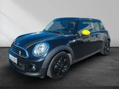 Gebraucht Mini ONE 75 PS (55 kW) 2013 Midnight black metallic Kleinwagen