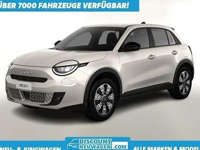 Neu Fiat 600 Icon 145 PS (106 kW) 2026 Beige SUV