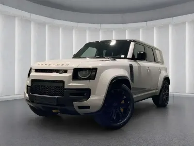 Neu Land Rover Defender 634 PS (466 kW) 2026 Borasco grey metallic SUV