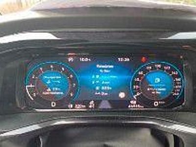 Gebraucht VW Multivan Highline 204 PS (150 kW) 2022 Weiß Van