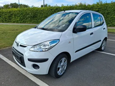 Gebraucht Hyundai i10 Edition+ 67 PS (49 kW) 2011 Weiß Kleinwagen