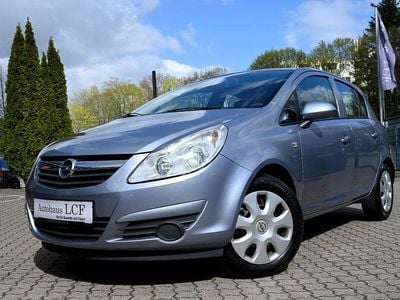 Second-hand Opel Corsa Edition 60 CP (44 kW) 2009 Argintiu Hatchback