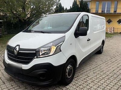 Second-hand Renault Trafic 120 CP (88 kW) 2021 Alb Monovolum