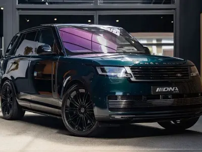 Gebraucht Land Rover Range Rover 510 PS (375 kW) 2023 Grün SUV