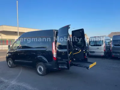 Second-hand Ford Transit Custom 105 CP (77 kW) 2020 Negru Monovolum
