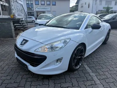 Gebraucht Peugeot RCZ Basis 156 PS (114 kW) 2012 Weiß Coupé