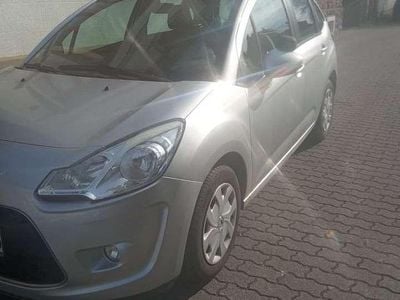 Second-hand Citroën C3 Tendance 68 CP (50 kW) 2012 Argintiu Berlinǎ