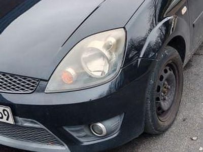 Gebraucht Ford Fiesta Style 69 PS (50 kW) 2008 Grau Kleinwagen