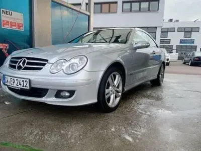 Gebraucht Mercedes CLK320 Elegance 224 PS (164 kW) 2006 Grau Coupé