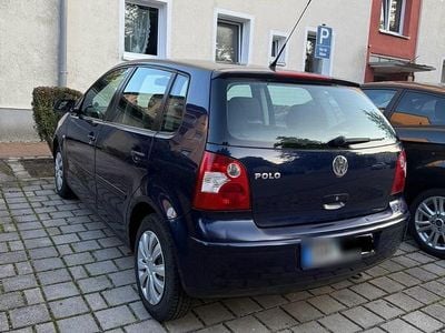 Używany VW Polo 60 KM (44 kW) 2004 Niebieski Hatchback