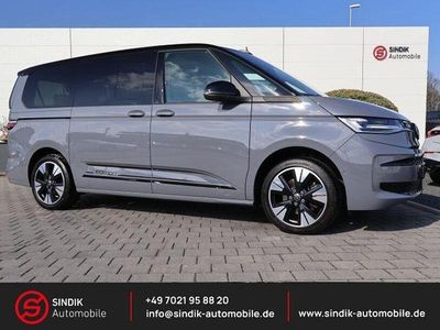 Gebraucht VW Multivan Edition 150 PS (110 kW) 2024 Pure grey Van