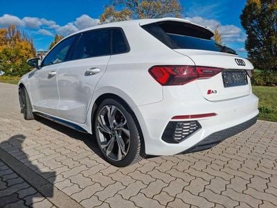 Gebraucht Audi A3 S-Line 116 PS (85 kW) 2022 Weiß Limousine