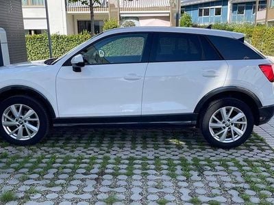 Gebraucht Audi Q2 Sport 116 PS (85 kW) 2019 Weiß SUV