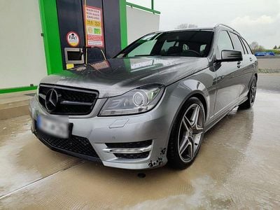 Gebraucht Mercedes 220 Sport 204 PS (150 kW) 2012 Grau Kombi