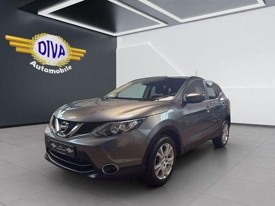 Gebraucht Nissan Qashqai Acenta 131 PS (96 kW) 2015 Grau SUV