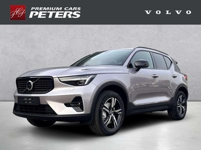 Neu Volvo XC40 Plus 197 PS (144 kW) 2026 Aurora silver SUV