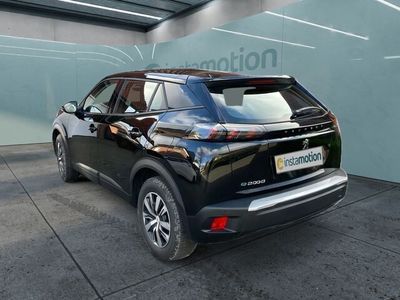Second-hand Peugeot e-2008 Active 100 kW (136 CP) 2022 Negru SUV