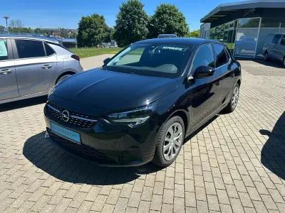 Gebraucht Opel Corsa Elegance 101 PS (74 kW) 2022 Diamant schwarz/karbon schwarz Kleinwagen