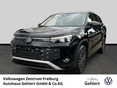Neu VW Tayron Elegance 150 PS (110 kW) 2025 Grenadillschwarz metallic SUV