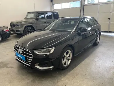 Gebraucht Audi A4 Advanced 136 PS (100 kW) 2023 Schwarz Kombi