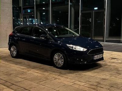 Gebraucht 2015 Ford Focus Trend Limousine | 5.590 € (Guter Preis)