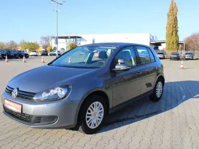 Gebraucht VW Golf VI Trendline 110 PS (80 kW) 2009 United grey metallic Kleinwagen