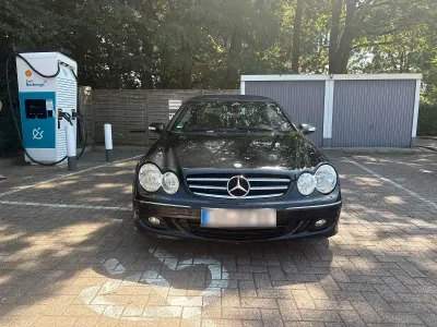 Gebraucht Mercedes CLK320 224 PS (164 kW) 2006 Schwarz Cabrio