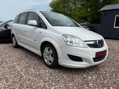 Gebraucht Opel Zafira Edition 140 PS (102 kW) 2009 Weiß Van / Kleinbus