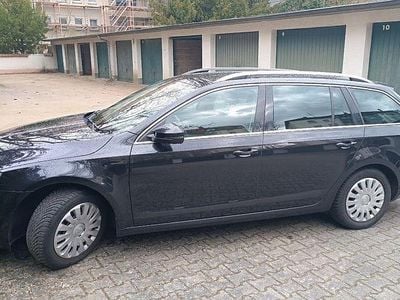 Gebraucht Skoda Octavia Elegance 140 PS (102 kW) 2015 Schwarz Kleinwagen