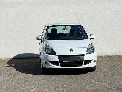 Gebraucht Renault Scénic III 110 PS (80 kW) 2011 Weiß Van / Kleinbus