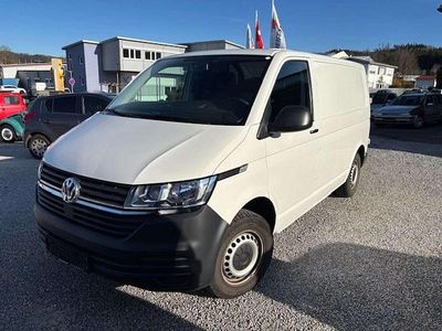 Candyweiß Gebraucht 2020 VW Transporter Van | 19.490 €