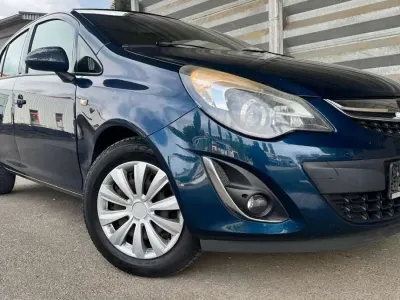 Usado Opel Corsa 90 HP (66 kW) 2014 Cinzento Citadino
