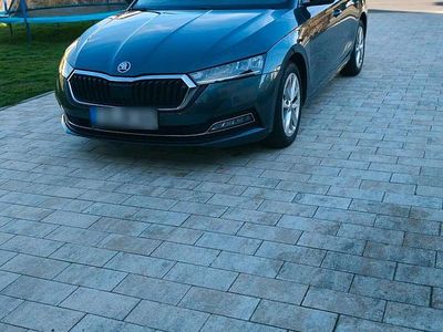 Usata Skoda Octavia 150 CV (110 kW) 2020 Grigio Station wagon