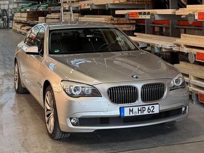 BMW 730