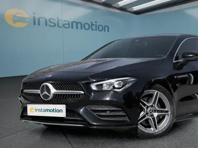 Używany Mercedes CLA200 163 KM (119 kW) 2023 Czarny Sedan/Limuzyna