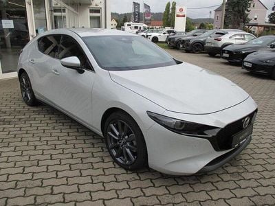 Neu Mazda 3 Exclusive-Line 140 PS (102 kW) 2025 Ceramic Limousine