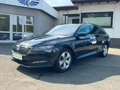 Second-hand Skoda Superb 190 CP (139 kW) 2021 Negru