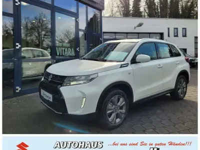 Nouă Suzuki Vitara Club 110 CP (80 kW) 2026 Alb SUV